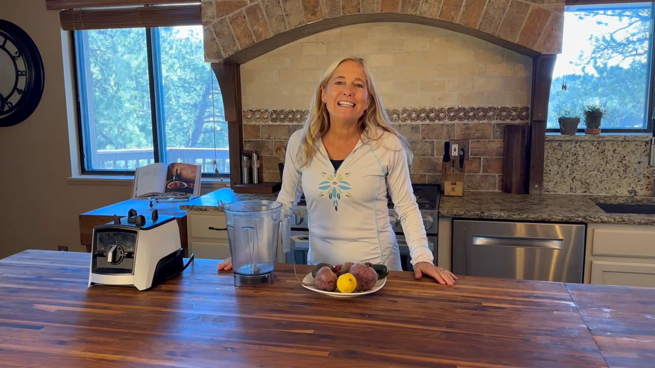 TNT-Juicing-vs-Blending-FB-1